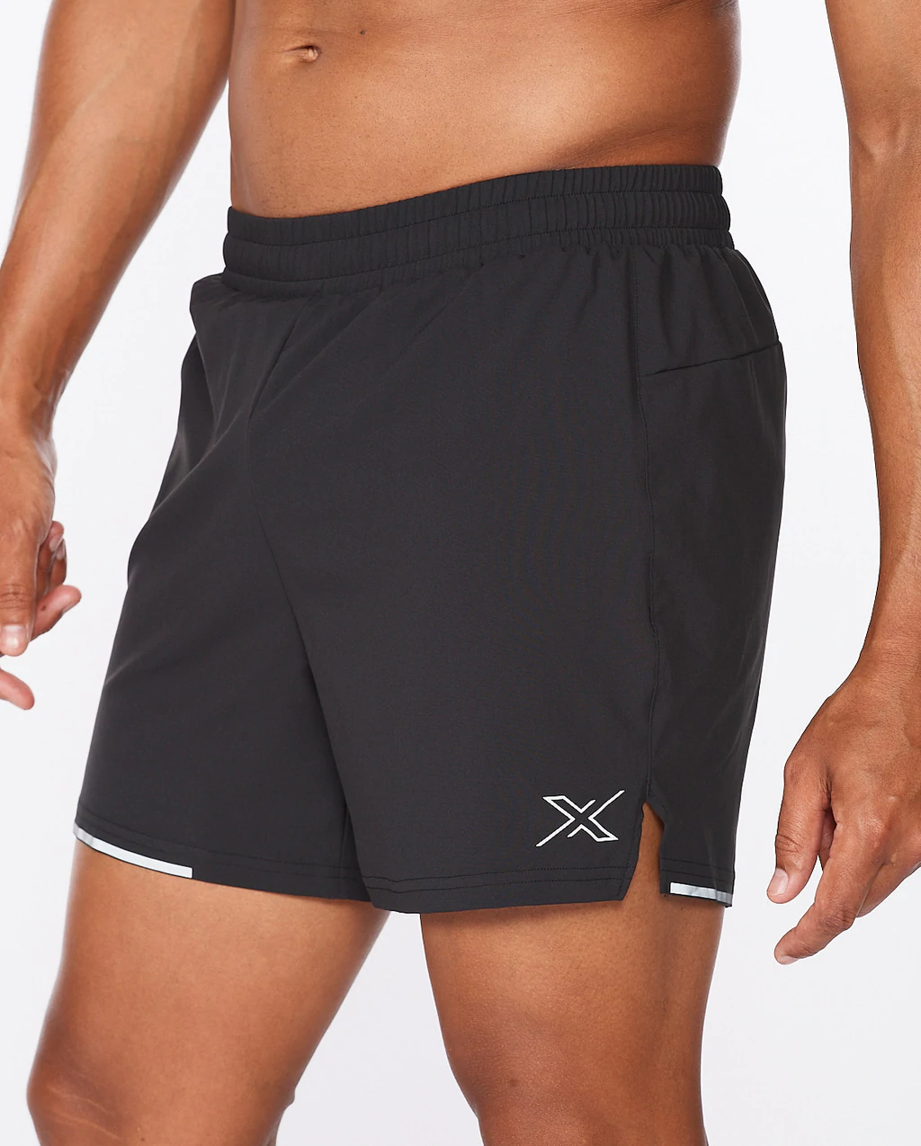 2XU Men's Aero 5 Inch Shorts Black/Silver