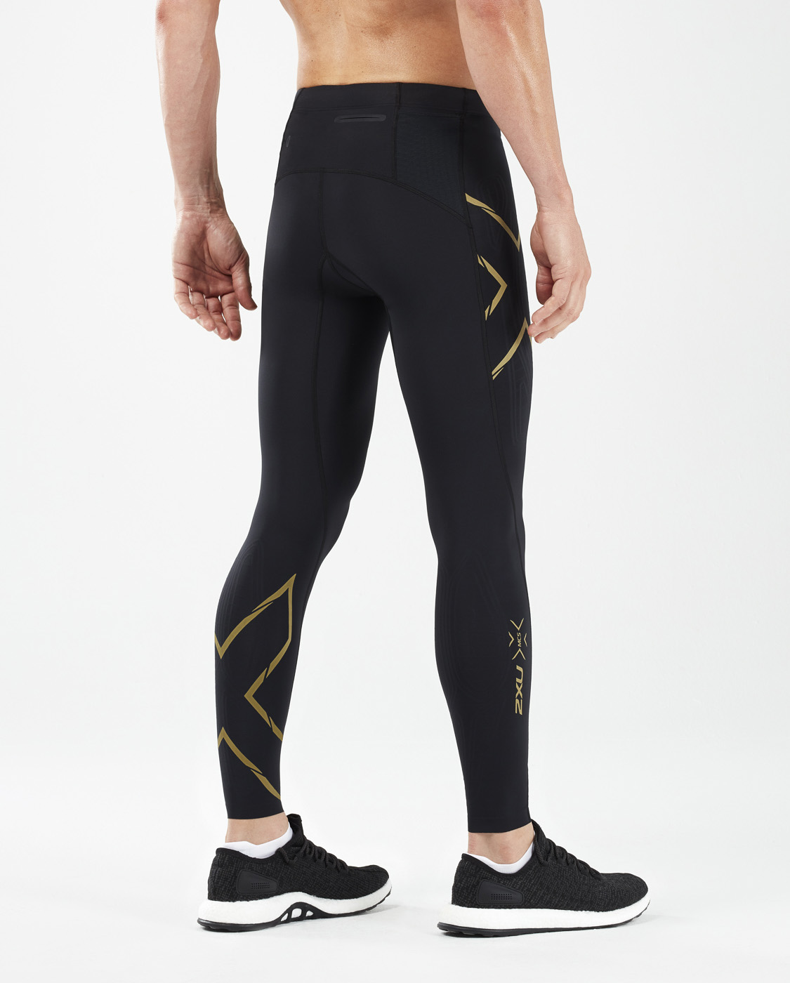 2XU Men's Light Speed Compression Tight Black/Gold Reflective MA5305B