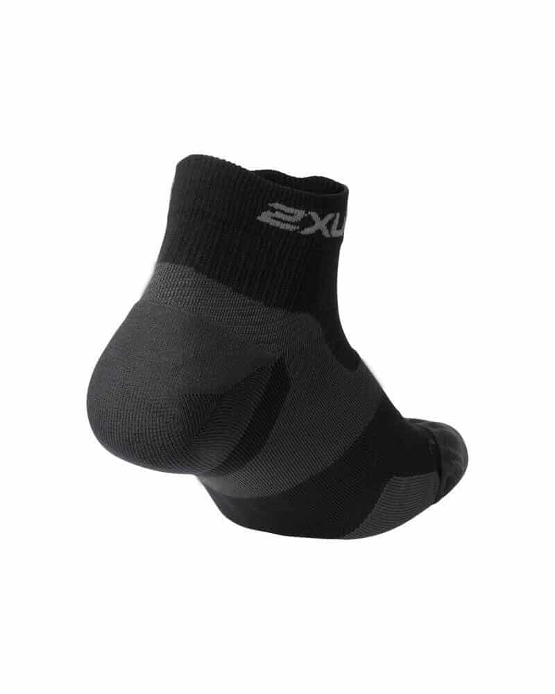 2xu Unisex VECTR Cushion Compression Socks-L-Black/Titanium