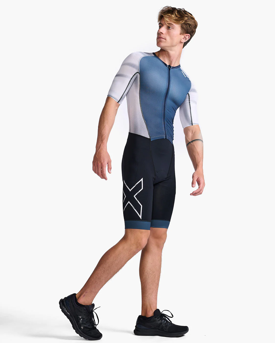 2XU Light Speed Sleeved Trisuit MDN/WHT 