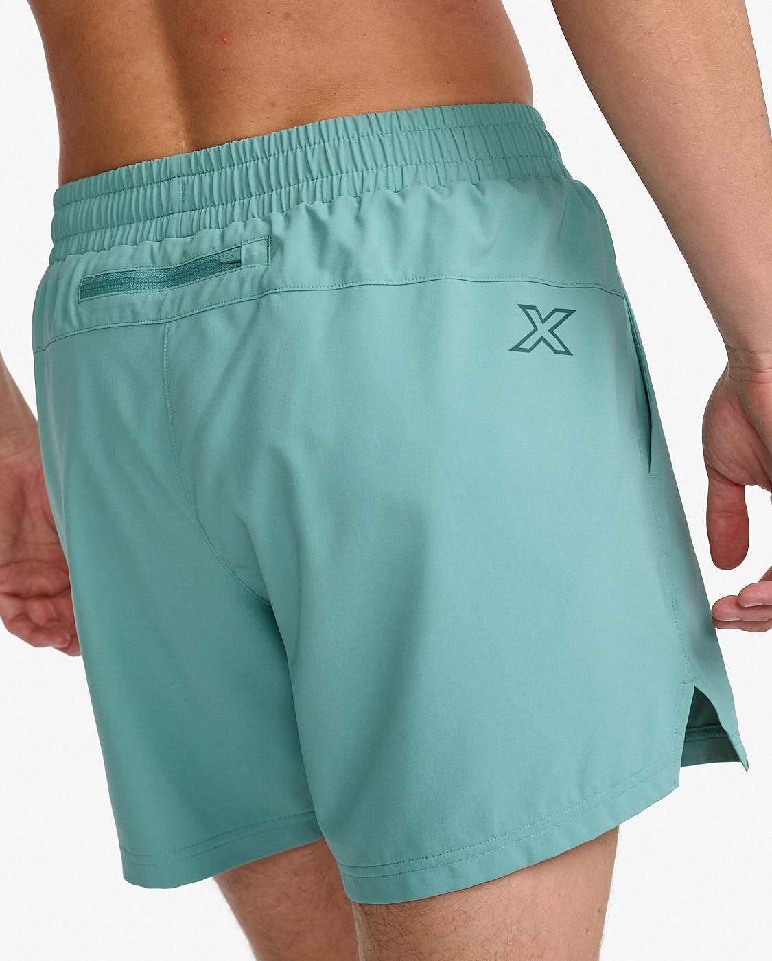 2XU Aero 7 Inch Shorts-Raft/Pine Reflective MR6904B