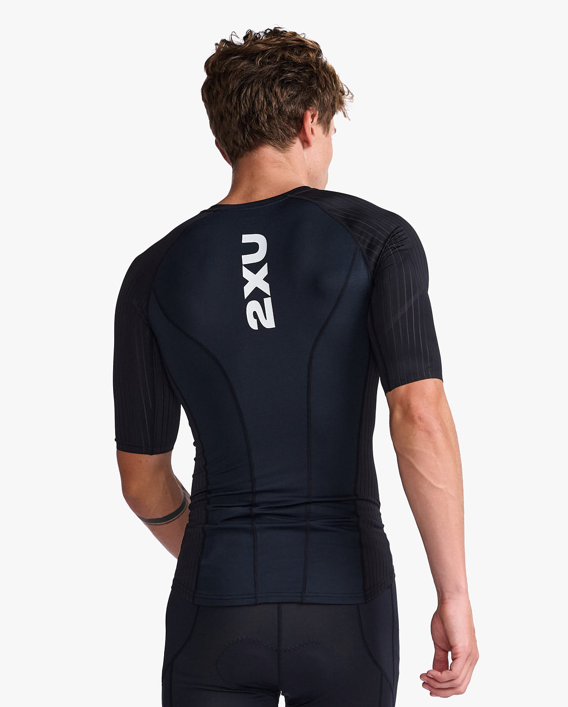 2XU Men's Aero Tri.Sleeved Top-Black/White