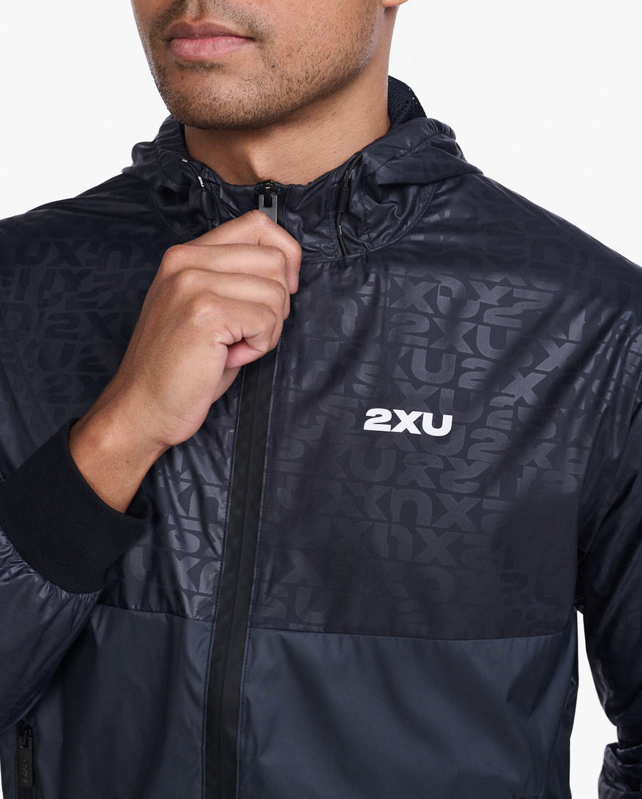2XU Motion Windbreaker-Embossed Monogram/Silver Reflective MR6885a