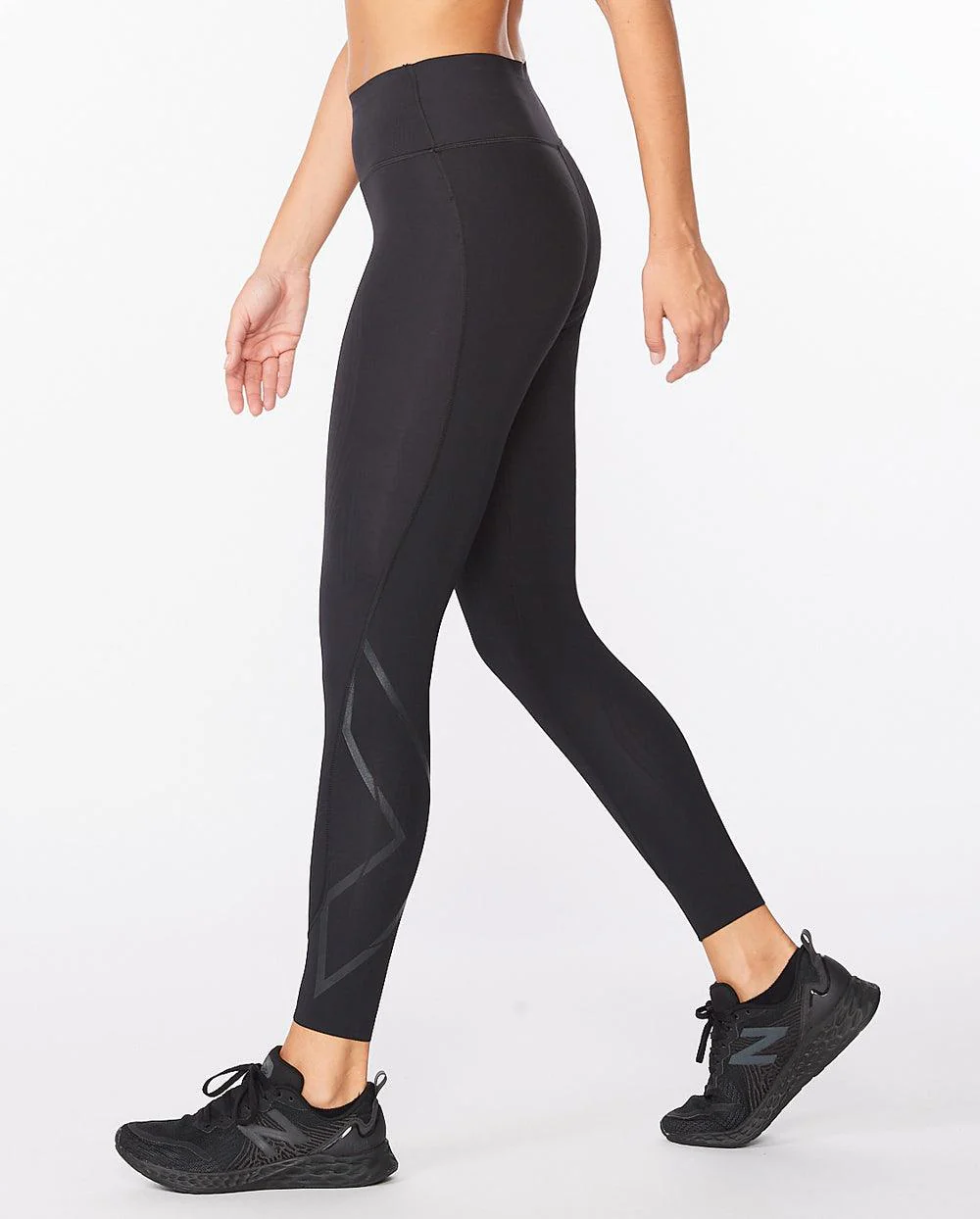 2XU Women's Force Mid-Rise Comp Tight BLK/NRO WA5367b 