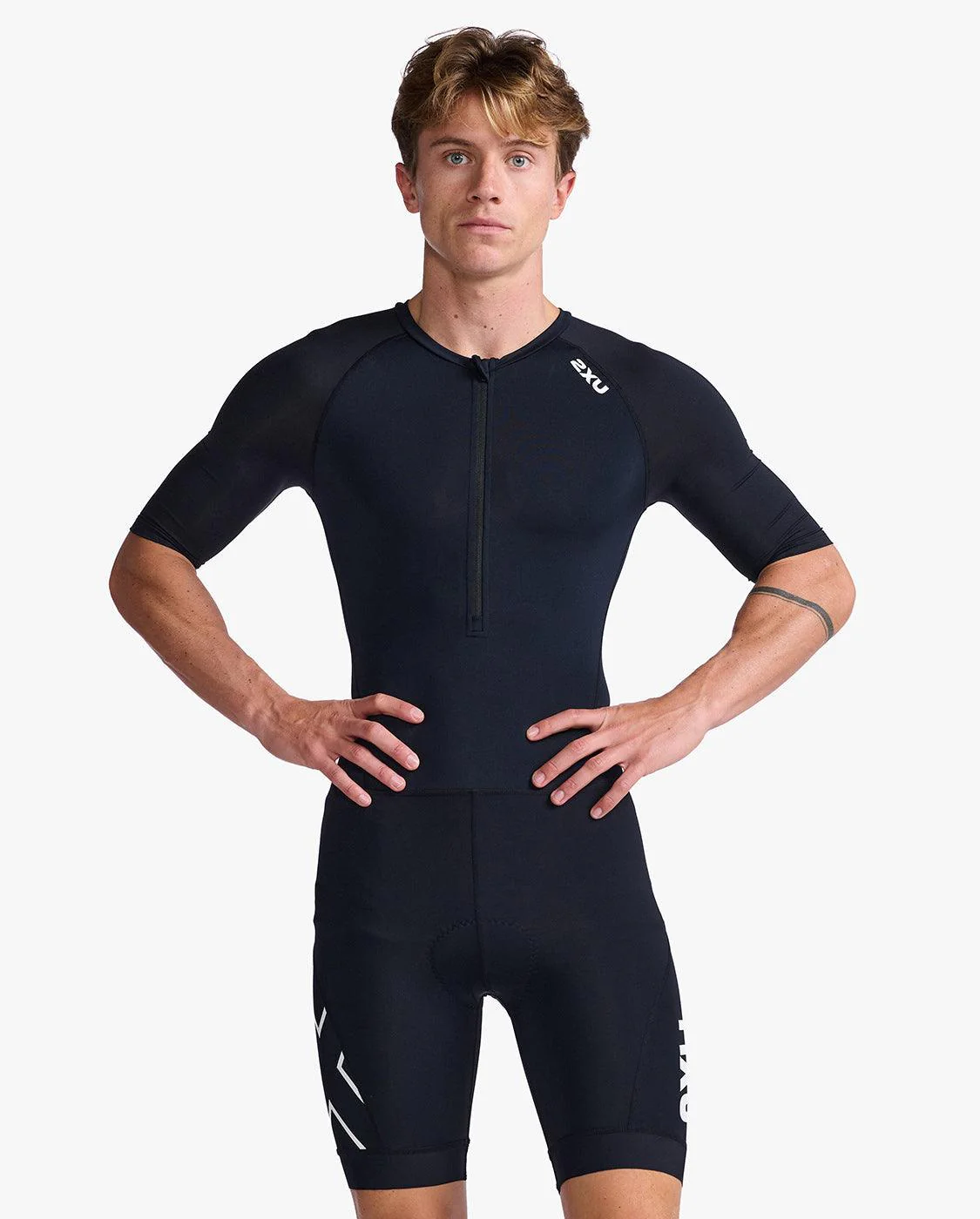 2XU Core Sleeved Trisuit Black/White MT7043D